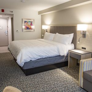 King Room Hearing Accessible