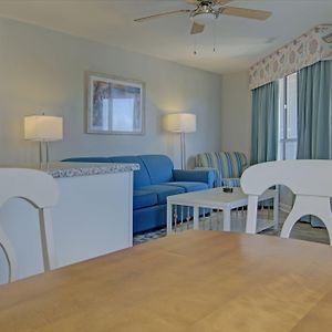 One-Bedroom King Suite