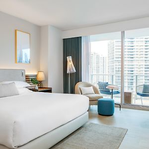 Upper Floors King Room