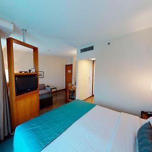 Queen Suite