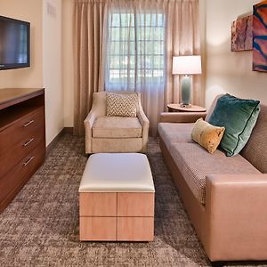 One-Bedroom King Suite