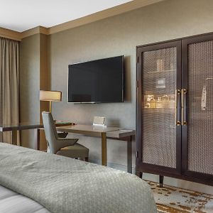 Premier King Room