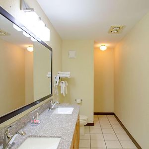 Queen Suite