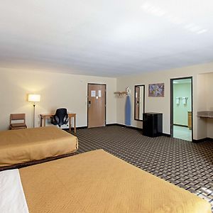 Queen Suite