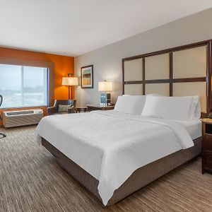 King Room Hearing Accessible