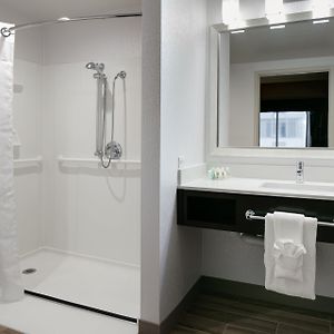 King Suite Mobility accessible