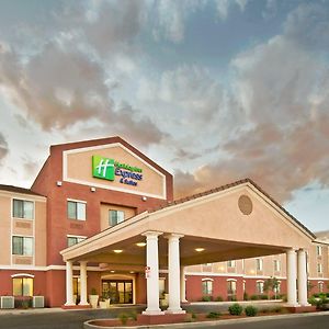 Holiday Inn Express & Suites Willcox