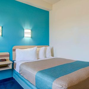 Queen Room Disability Access