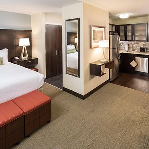Queen Room Hearing Accesible
