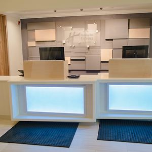 Holiday Inn Express Winona By Ihg