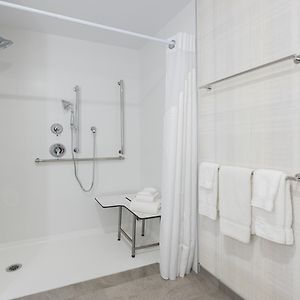 Queen Room Disability Access