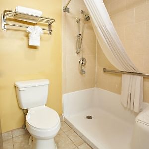 Queen Room Mobility or hearing accessible