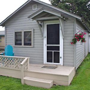 Pine Haven Beach Resort