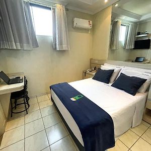 Deluxe Studio
