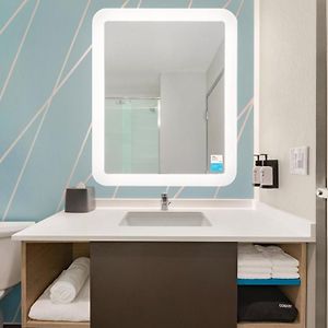 King Room Hearing Accessible