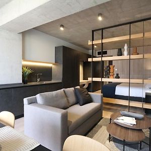 Connecting Apartment
