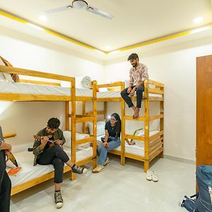 Dormitory Room Mixed