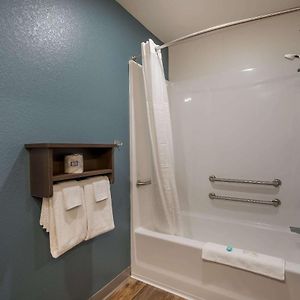 Queen Suite Disability Access