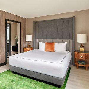 King Room Mobility accessible