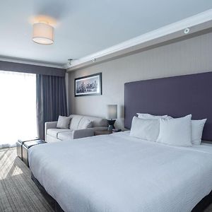 Grand King Room