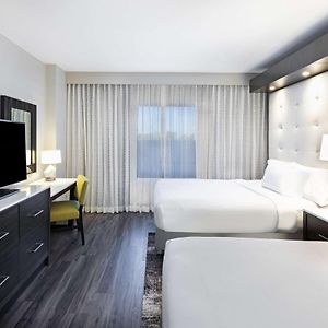 Queen Suite