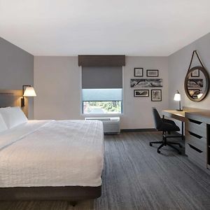 King Room Mobility accessible