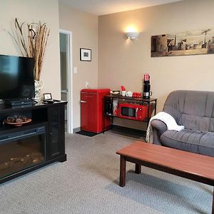 Queen Suite