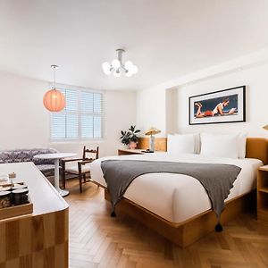 Signature King Room