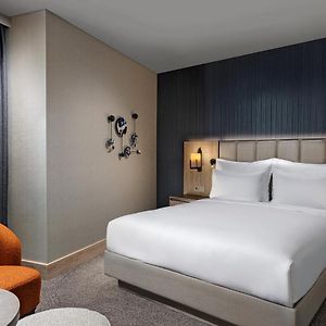 Premium King Room