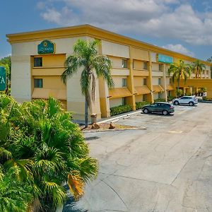 La Quinta By Wyndham Tampa Brandon West