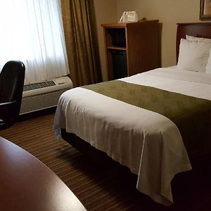 Queen Room Mobility accessible