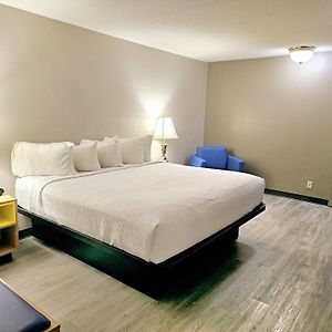 King Room Mobility accessible