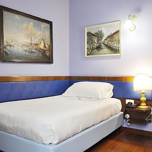 Budget Single Room
