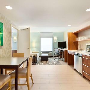 Queen Suite