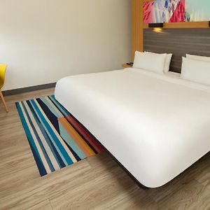King Guest Room