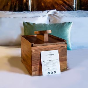 Premium King Room