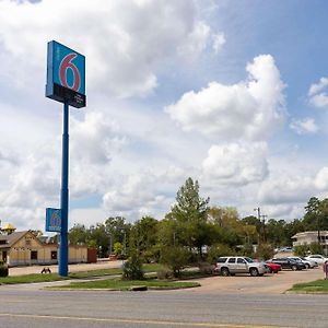 Motel 6-Lufkin, Tx