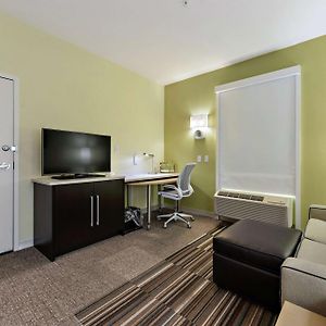 King Studio Hearing accessible