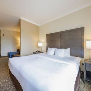 Comfort Suites Lawton Near Fort Sill