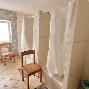 Dormitory Room Mixed