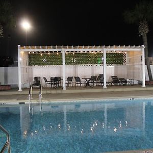 Days Inn By Wyndham Marianna
