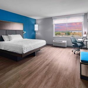 King Room Mobility accessible