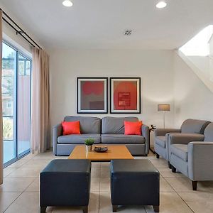 Private  Three-Bedroom Town House