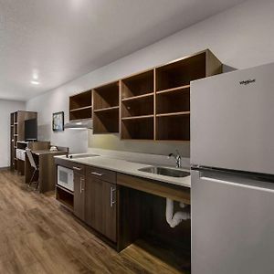 Queen Suite