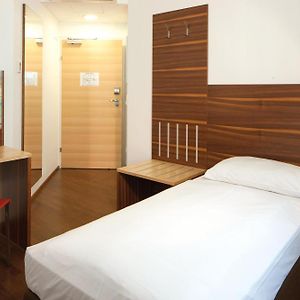Classic Single Room