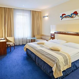 Premium King Room