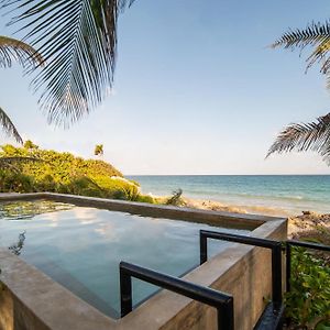 Tropicalito Villa On The Beach