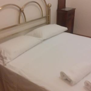 Large King Room
