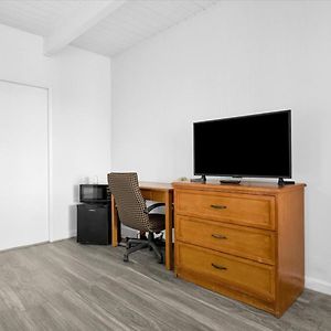 Queen Room Disability Access