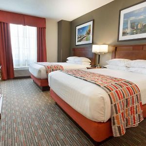 Superior King Suite